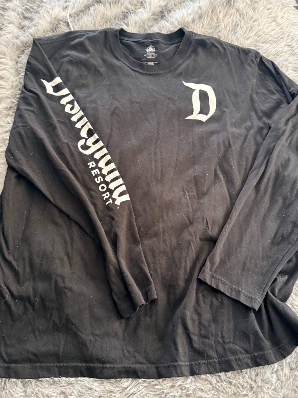 Disneyland long sleeve t-shirt